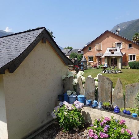 Appartamento Chez Corine Marque Badet Luz-Saint-Sauveur Esterno foto